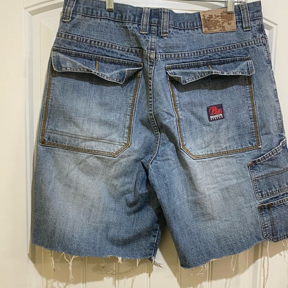 Brooklyn Express demin shorts, size 40 - Picture 4 of 10